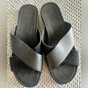Ugg Kari Sandal/slides